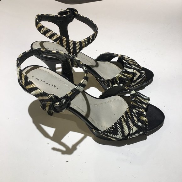 TAHARI High heel sandal shoe - Picture 3 of 7